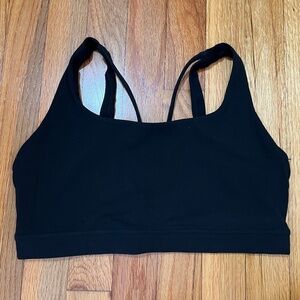 Athleta Exhale sports Bra D-DD+ size M in Black